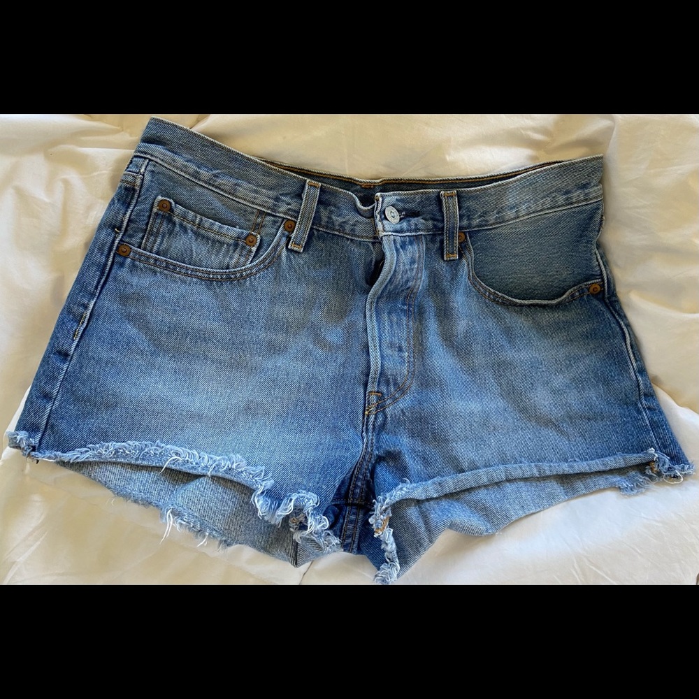Levi 501 Jean shorts